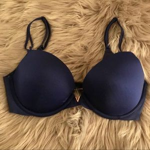 NWOT VS Victoria’s Secret Royal Blue Push Up Bra